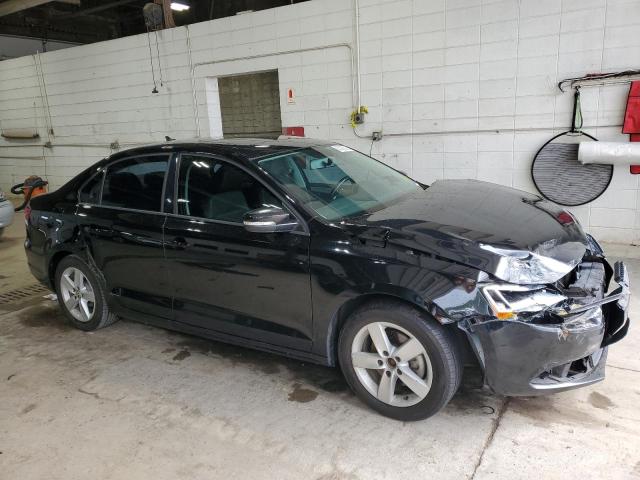 3VWLL7AJ4CM386828 - 2012 VOLKSWAGEN JETTA TDI Սև լուսանկար 4