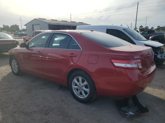 4T1BF3EK9BU722545 - 2011 TOYOTA CAMRY BASE RED photo 2