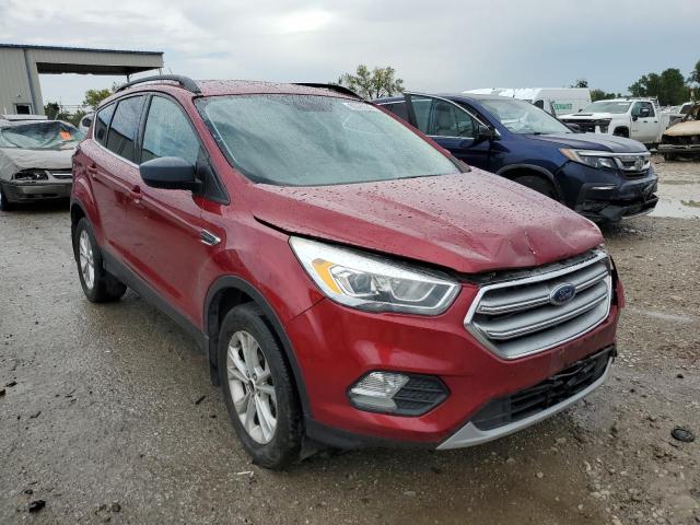 1FMCU9G93HUD97617 - 2017 FORD ESCAPE SE RED photo 4