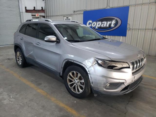 1C4PJLCB9KD344903 - 2019 JEEP CHEROKEE LATITUDE فضي صورة 4