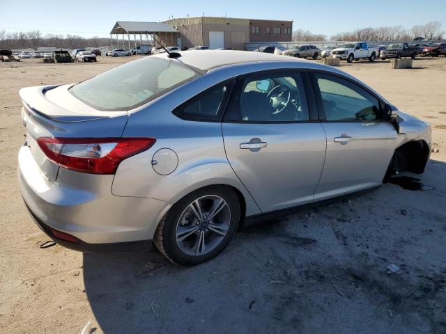 1FADP3F28EL196403 - 2014 FORD FOCUS SE SILVER photo 3