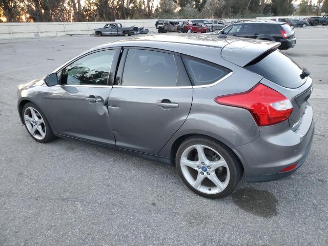 1FADP3N23DL196292 - 2013 FORD FOCUS TITANIUM GRAY photo 2