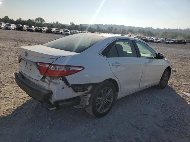 4T1BF1FK8HU747349 - 2017 TOYOTA CAMRY LE 白色 照片 3