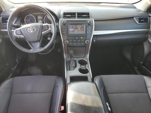 4T1BF1FK8HU747349 - 2017 TOYOTA CAMRY LE 白色 照片 8