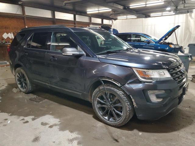 1FM5K8D8XHGE09832 - 2017 FORD EXPLORER XLT GRAY photo 4