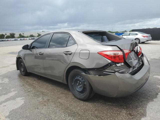 2T1BURHE3JC112350 - 2018 TOYOTA COROLLA L GRAY photo 2