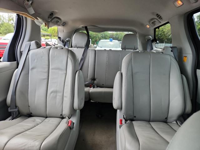 5TDDK3DC2DS063959 - 2013 TOYOTA SIENNA XLE 灰色 照片 10