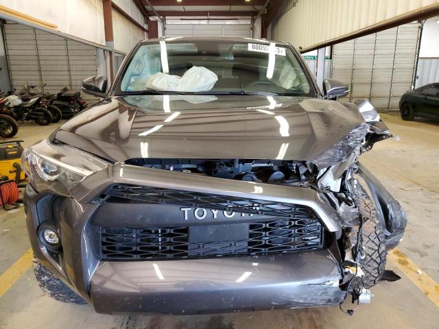 JTENU5JR7N6014708 - 2022 TOYOTA 4RUNNER SR5/SR5 PREMIUM 石墨色 照片 5