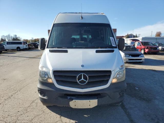 WD4PE8DC8E5907176 - 2014 MERCEDES-BENZ SPRINTER 2500 WHITE photo 5