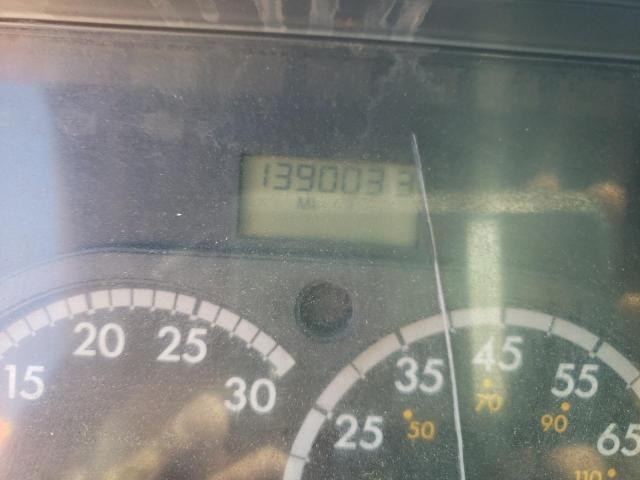 1FUJGLCK39LAE8576 - 2009 FREIGHTLINER CASCADIA 1 SILVER photo 8