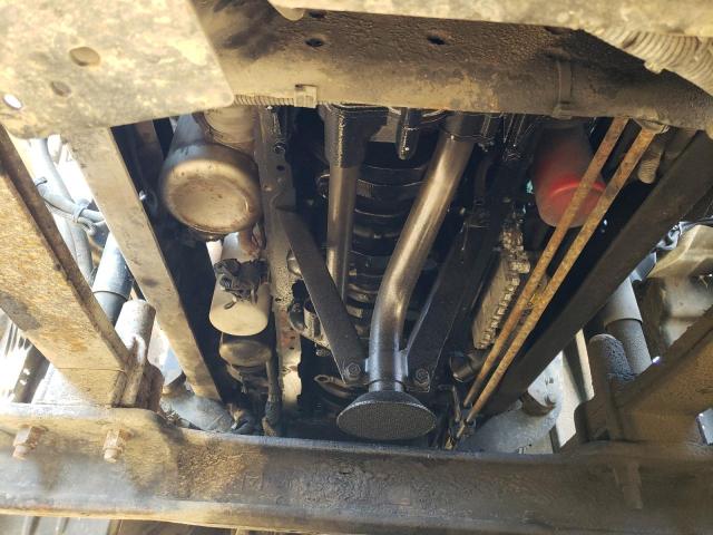 1FUJGLCK39LAE8576 - 2009 FREIGHTLINER CASCADIA 1 SILVER photo 9