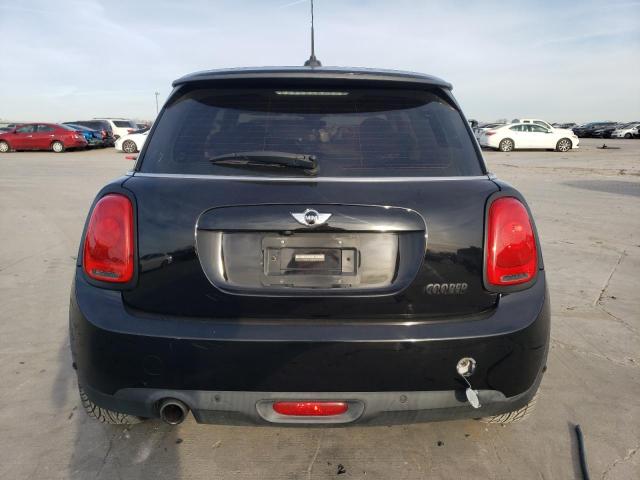 WMWXP5C51J2G61329 - 2018 MINI COOPER BLACK photo 6