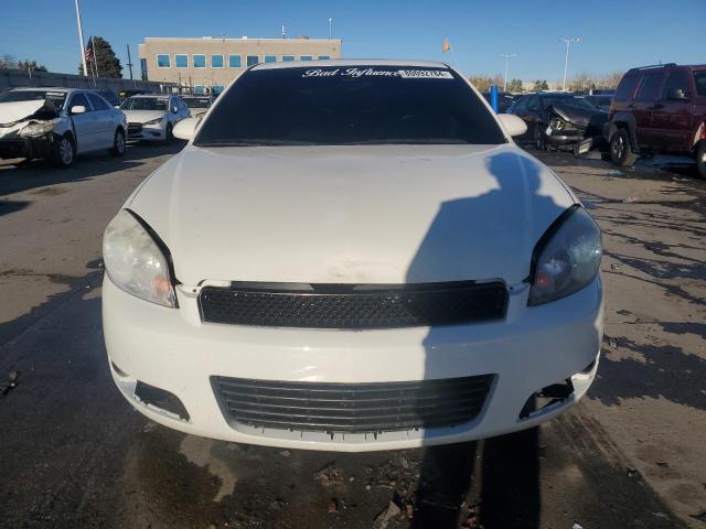 2G1WD58C389171796 - 2008 CHEVROLET IMPALA SS SUPER SPORT WHITE photo 5