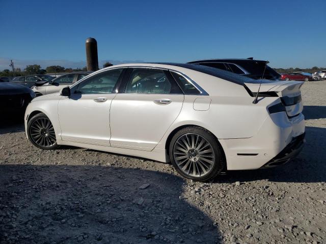 3LN6L2G98ER807208 - 2014 LINCOLN MKZ WHITE photo 2