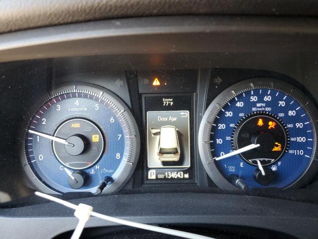 5TDYK3DC7FS672128 - 2015 TOYOTA SIENNA XLE 银色 照片 9