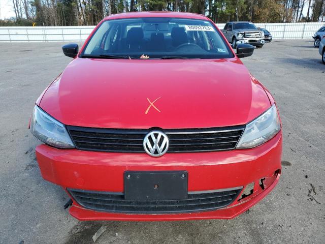 3VW2K7AJ1DM208682 - 2013 VOLKSWAGEN JETTA BASE RED photo 5