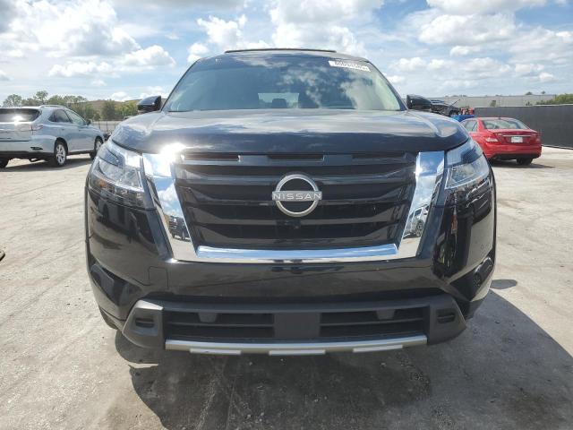 5N1DR3DH6RC204267 - 2024 NISSAN PATHFINDER PLATINUM Schwarz Foto 5