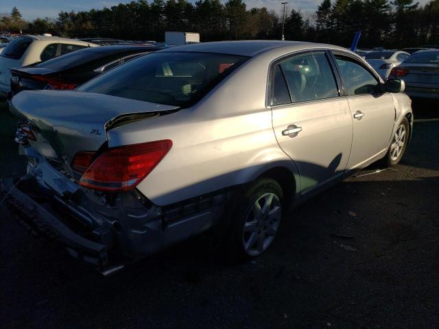 4T1BK36BX5U029045 - 2005 TOYOTA AVALON XL SILVER photo 3