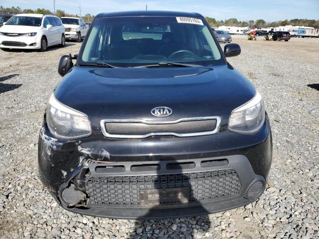 KNDJN2A26G7304565 - 2016 KIA SOUL BLACK photo 5