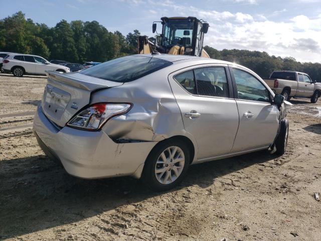 3N1CN7AP5JL833304 - 2018 NISSAN VERSA S SILVER photo 3