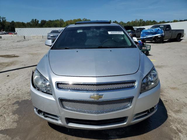 1G1ZE5E1XBF120937 - 2011 CHEVROLET MALIBU LTZ 银色 照片 5