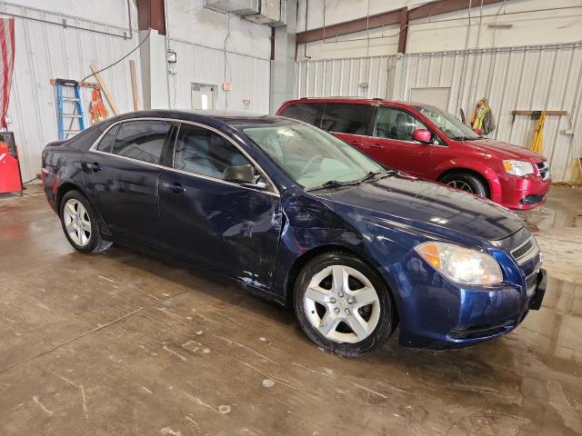 1G1ZA5E07AF272661 - 2010 CHEVROLET MALIBU LS أزرق صورة 4