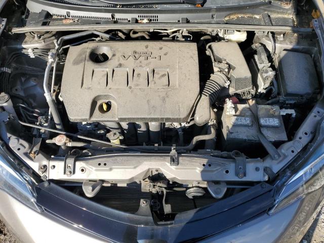 2T1BURHEXJC029434 - 2018 TOYOTA COROLLA L GRAY photo 11