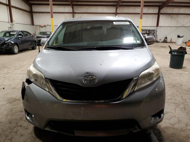 5TDKK3DC9BS159723 - 2011 TOYOTA SIENNA LE SILVER photo 5