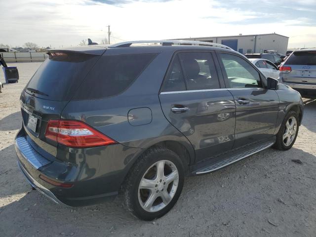 4JGDA2EB8CA031799 - 2012 MERCEDES-BENZ ML 350 BLUETEC GRAY photo 3