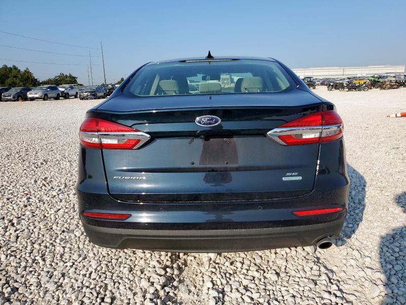 3FA6P0HD8LR171506 - 2020 FORD FUSION SE BLACK photo 6