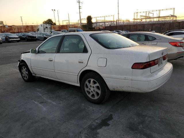 4T1BF22K4VU912661 - 1997 TOYOTA CAMRY CE WHITE photo 2