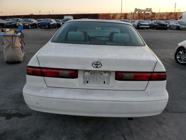 4T1BF22K4VU912661 - 1997 TOYOTA CAMRY CE WHITE photo 6