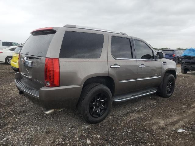 1GYS4BEF1CR247270 - 2012 CADILLAC ESCALADE LUXURY GRAY photo 3