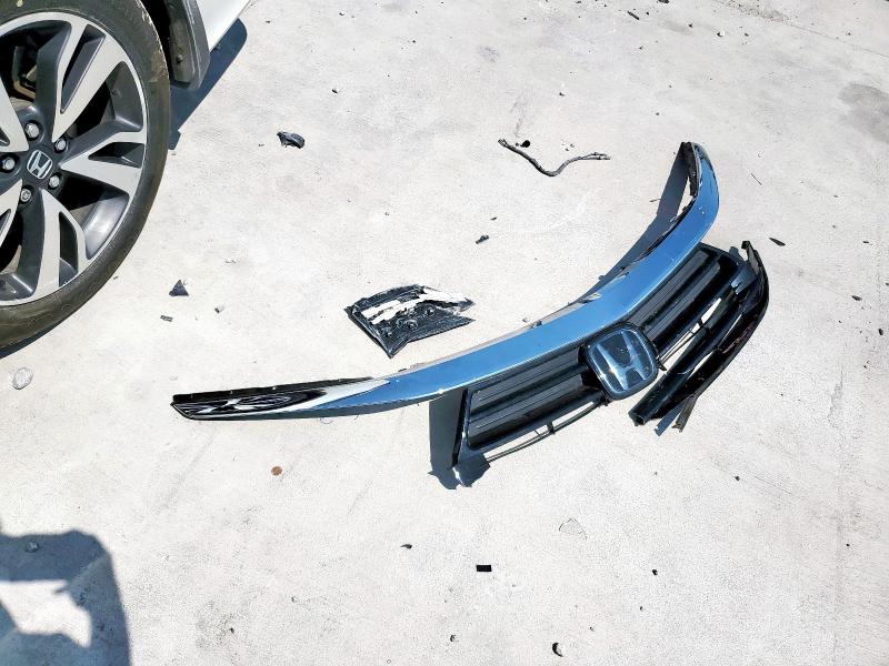 5FNRL6H84PB074142 - 2023 HONDA ODYSSEY TOURING WHITE photo 13