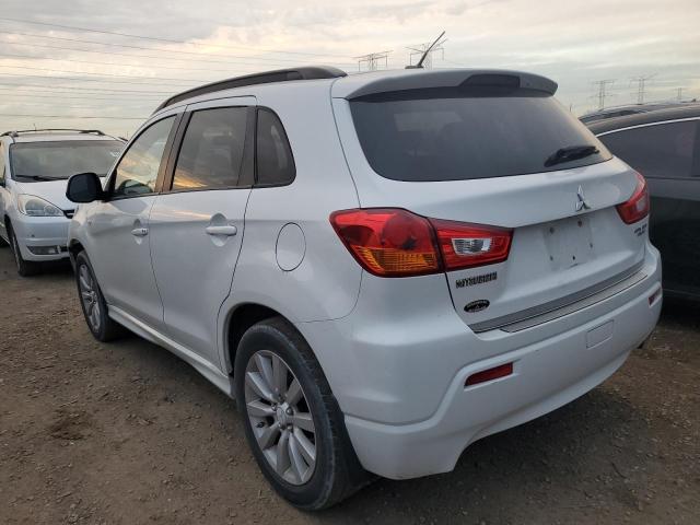 JA4AR4AU9BZ002647 - 2011 MITSUBISHI OUTLANDER SE WHITE photo 2