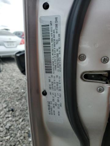 3C6TR5DT9GG378996 - 2016 RAM 2500 SLT Gümüş foto 13