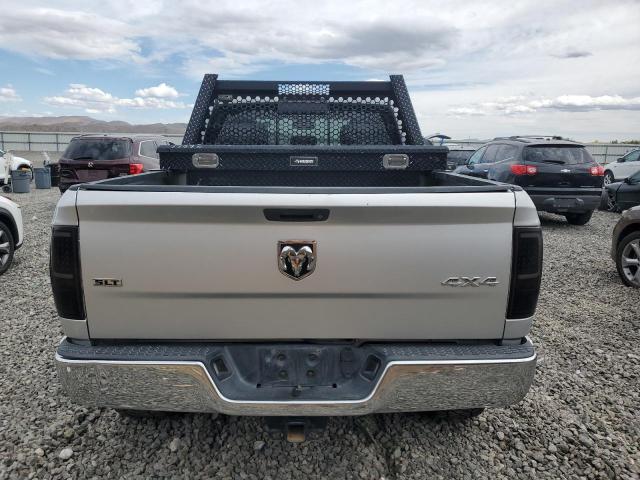 3C6TR5DT9GG378996 - 2016 RAM 2500 SLT Gümüş foto 6