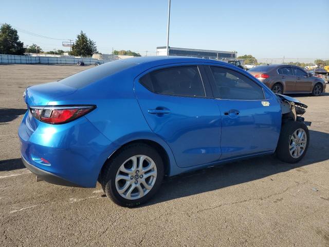 3MYDLBYV4JY317714 - 2018 TOYOTA YARIS IA ლურჯი ფოტო 3