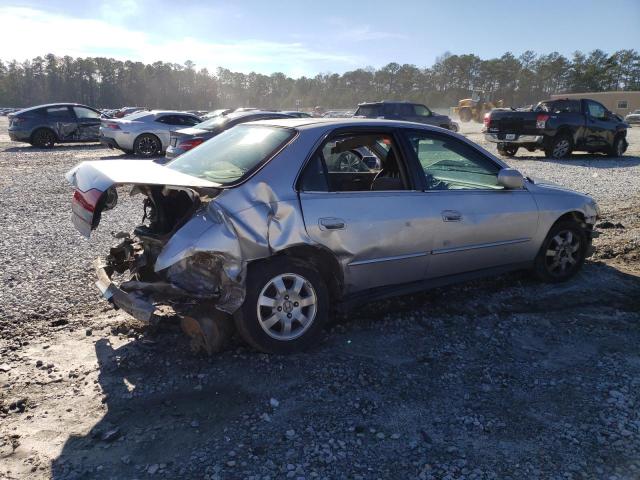 JHMCG56451C020856 - 2001 HONDA ACCORD LX SILVER photo 3