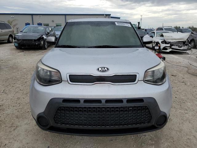 KNDJP3A50F7802981 - 2015 KIA SOUL + SILVER photo 5