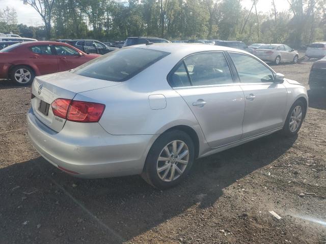 3VWDP7AJ6DM297157 - 2013 VOLKSWAGEN JETTA SE ვერცხლისფერი ფოტო 3