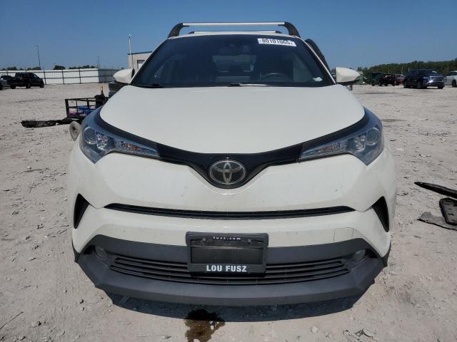 NMTKHMBX8JR001056 - 2018 TOYOTA C-HR XLE أبيض صورة 5
