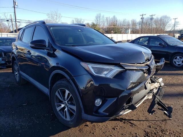 2T3RFREV5HW567021 - 2017 TOYOTA RAV4 XLE BLACK photo 4