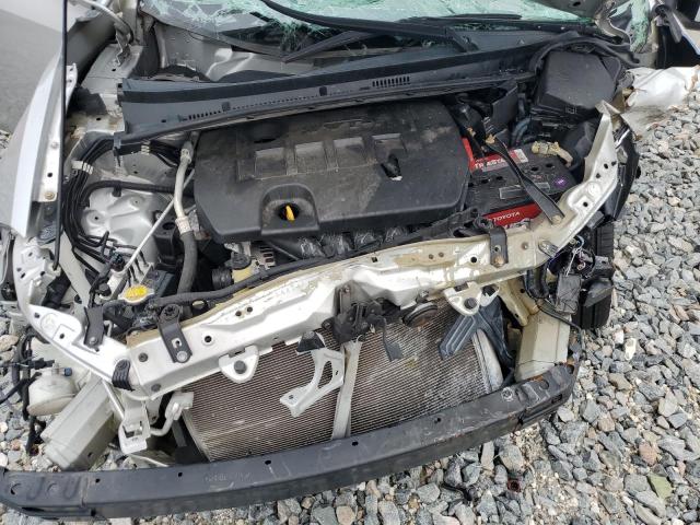 5YFBURHE4FP339991 - 2015 TOYOTA COROLLA L SILVER photo 11