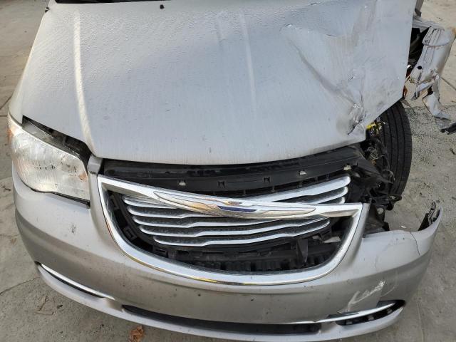 2C4RC1BG2GR299411 - 2016 CHRYSLER TOWN & COU TOURING SILVER photo 12