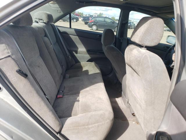 4T1BF30K52U017944 - 2002 TOYOTA CAMRY LE SILVER photo 10