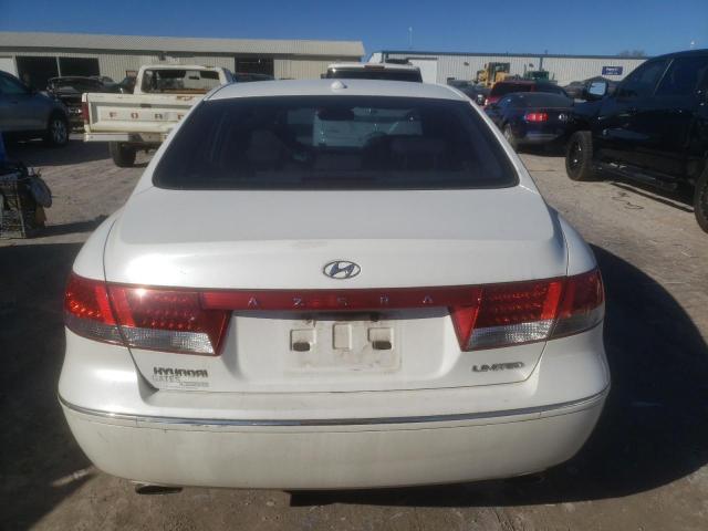 KMHFC46FX7A239849 - 2007 HYUNDAI AZERA SE WHITE photo 6