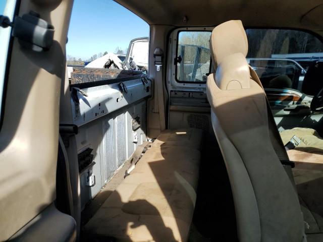 NCS107108 - 2004 FORD F350 SUPER WHITE photo 10