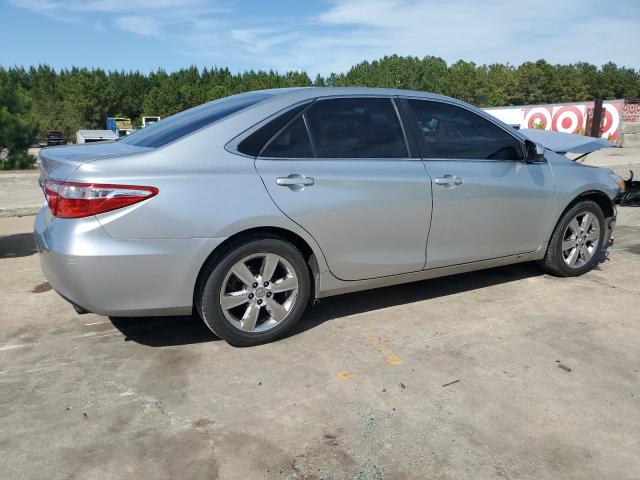 4T1BF1FK1GU204231 - 2016 TOYOTA CAMRY LE ვერცხლისფერი ფოტო 3