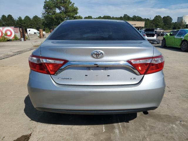 4T1BF1FK1GU204231 - 2016 TOYOTA CAMRY LE ვერცხლისფერი ფოტო 6